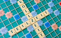 Schriftzüge: Teilzeit, Vollzeit